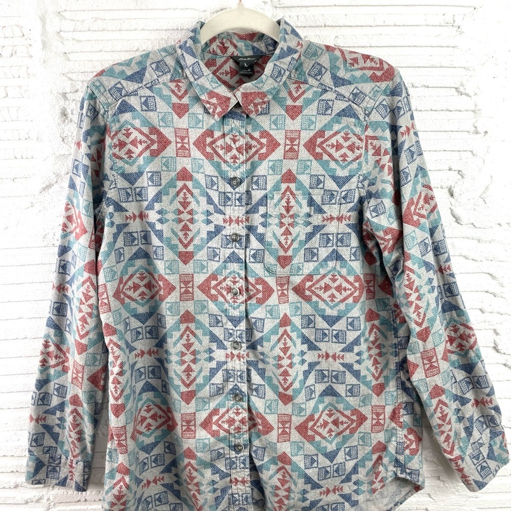 Eddie Bauer Flannel Shirt Button Up Long Sleeve Aztec Print Gray, Blue & Red M